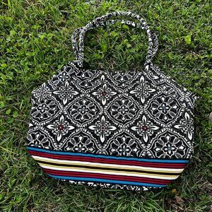Vera Bradley "Little Betsy" purse featuring the retired Barcelona pattern